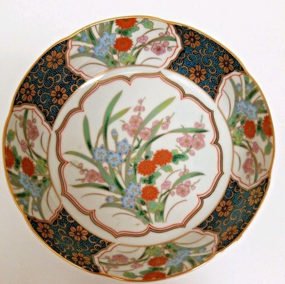 OMC Japan Painted 6"  Bowl w/ Gold Trim